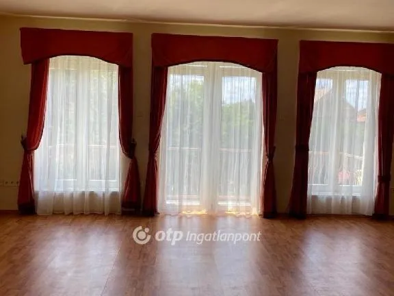 Eladó ház Pécel 118 nm