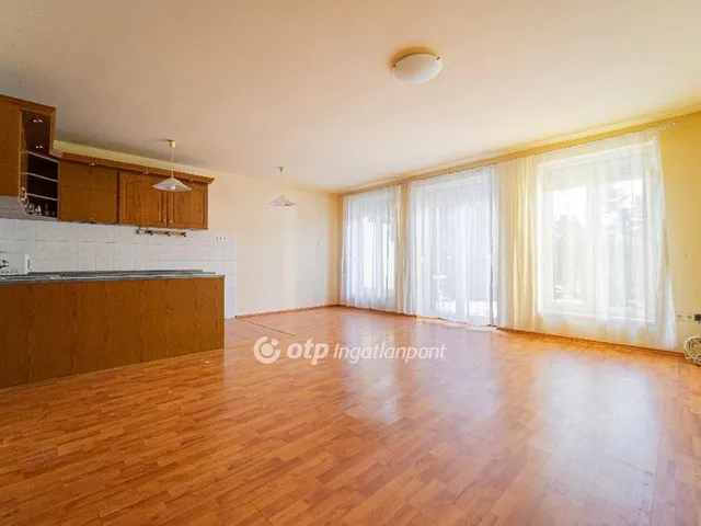 Eladó ház Pécel 118 nm