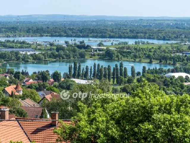 Eladó ház Budakalász 135 nm