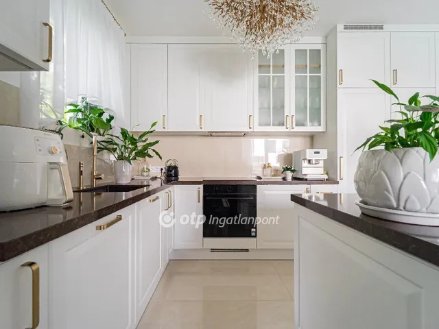 Eladó lakás Budapest XII. kerület, Kissvábhegy 91 nm