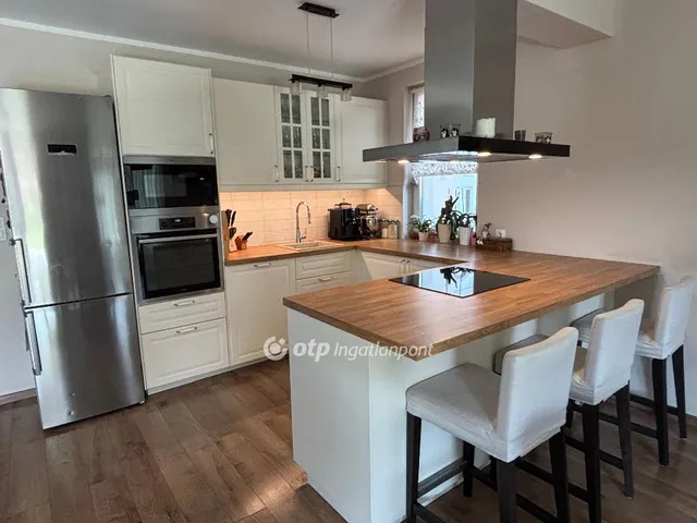 Eladó ház Dunakeszi 150 nm