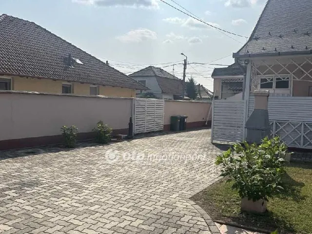 Eladó ház Budapest XX. kerület 80 nm