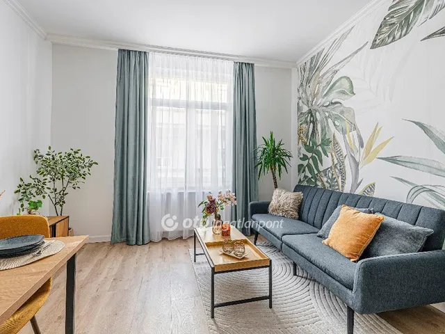 Eladó lakás Budapest VI. kerület 29 nm