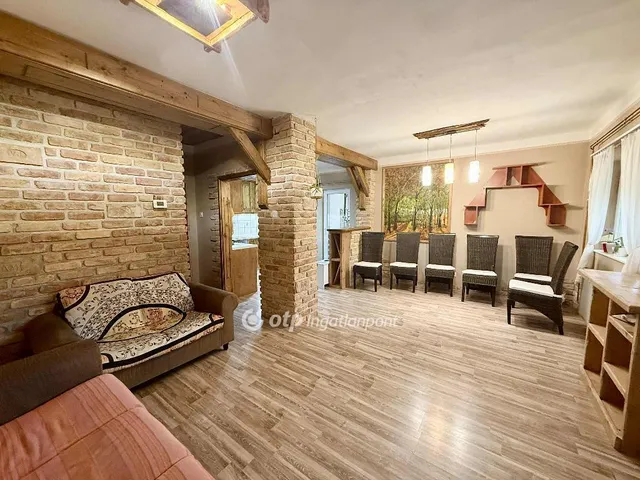 Eladó ház Isaszeg 161 nm