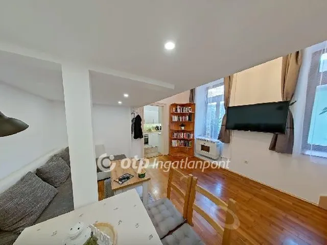 Eladó lakás Budapest VIII. kerület 30 nm