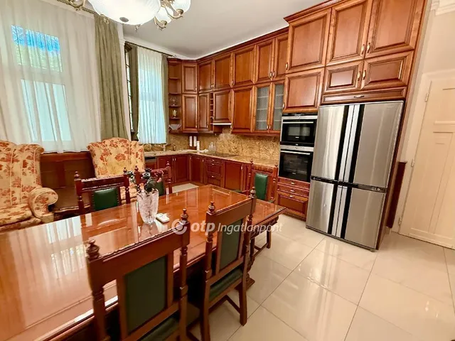 Eladó lakás Budapest XIII. kerület 110 nm