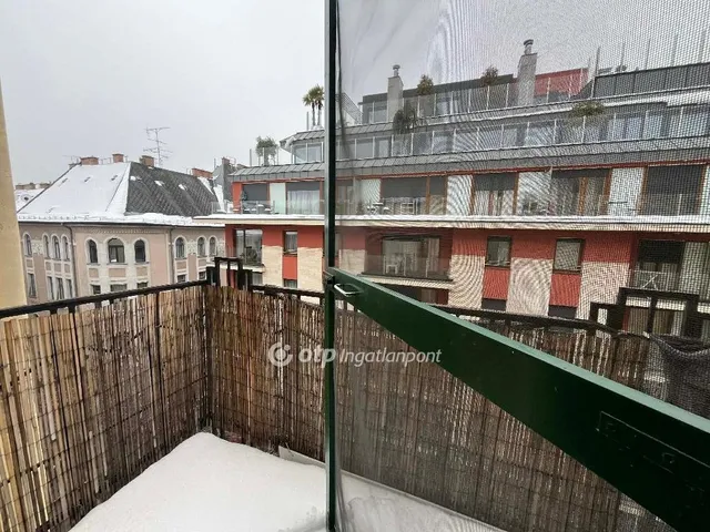 Eladó lakás Budapest VIII. kerület 113 nm