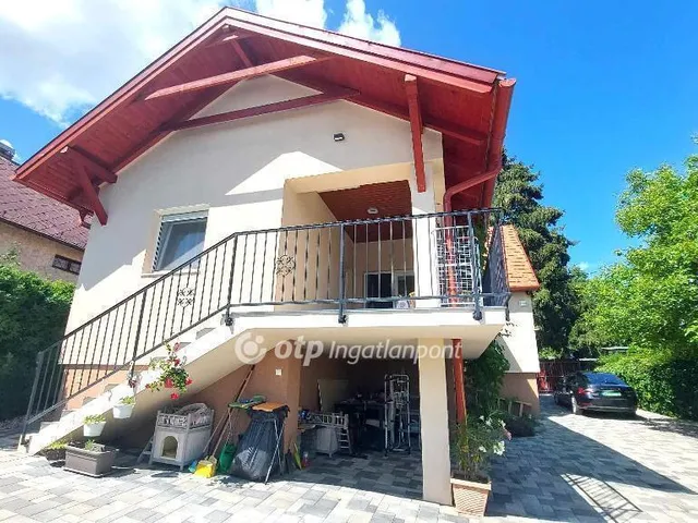 Eladó ház Szentendre 120 nm