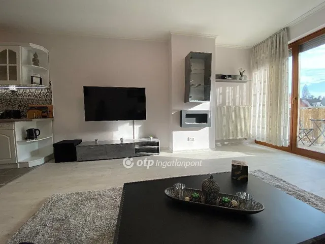 Eladó lakás Budapest III. kerület 38 nm