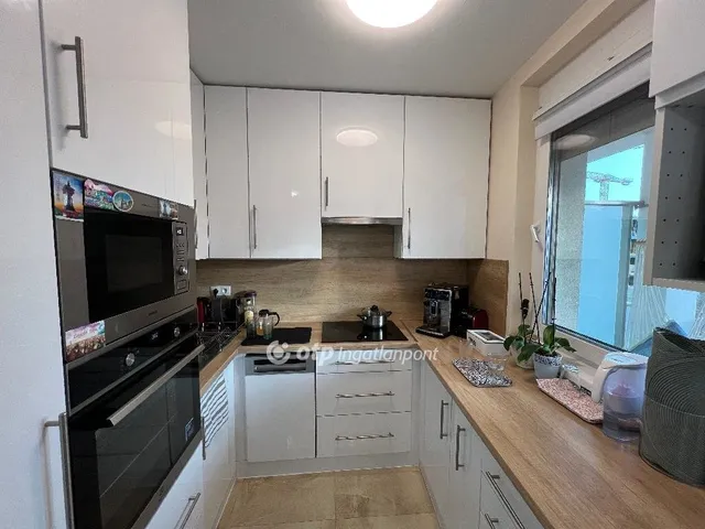 Eladó lakás Budapest XIII. kerület 72 nm