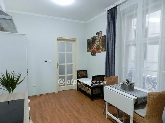 Eladó lakás Budapest V. kerület 62 nm