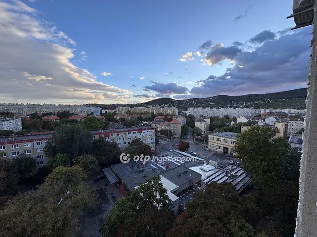 Eladó lakás Budapest III. kerület 33 nm