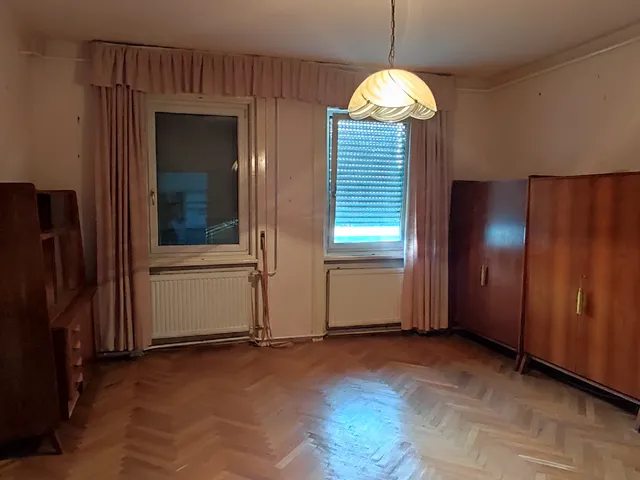 Eladó ház Ikervár 140 nm