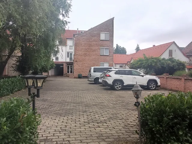 Eladó kereskedelmi és ipari ingatlan Sárvár 1000 nm