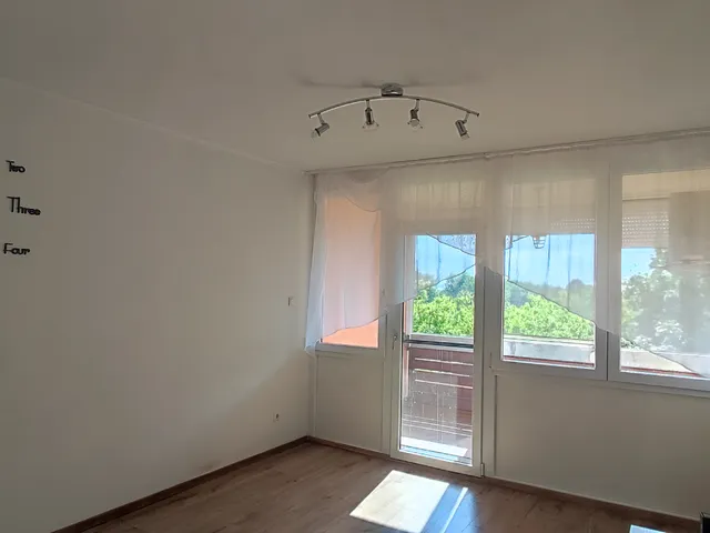 Eladó lakás Szombathely, Joskar-Ola-lakótelep 83 nm