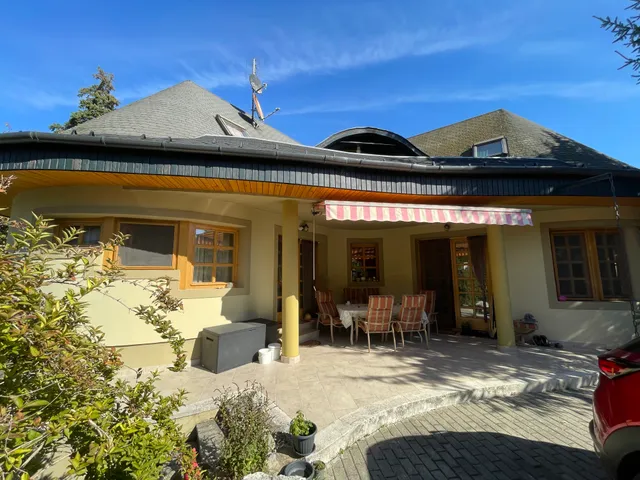 Eladó ház Szentendre, Tyúkosdűlő 209 nm