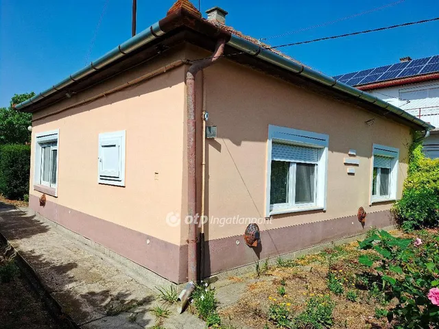 Eladó ház Békéscsaba 100 nm