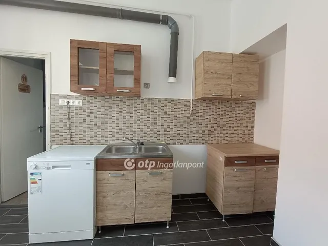 Eladó lakás Békéscsaba 61 nm