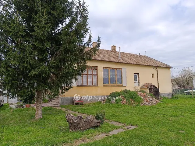 Eladó ház Elek 98 nm