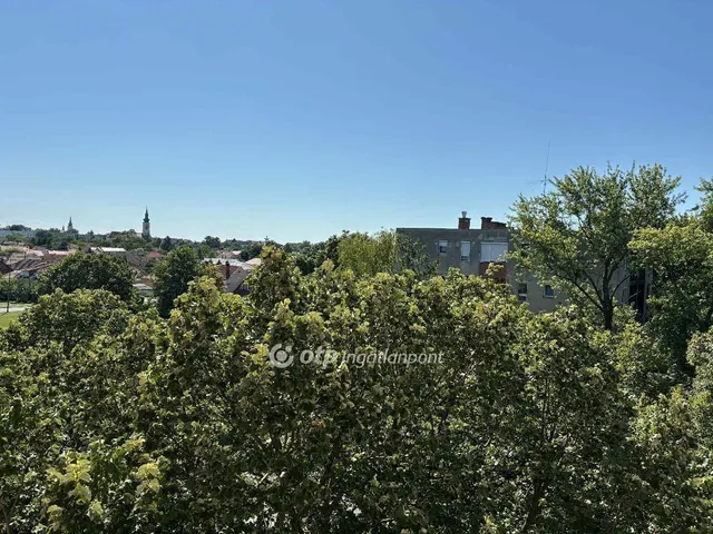 Eladó lakás Gyula 59 nm