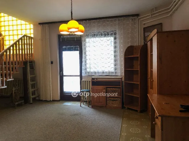 Eladó ház Gyula 258 nm