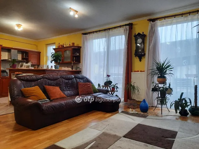 Eladó ház Gyula, Németváros 124 nm