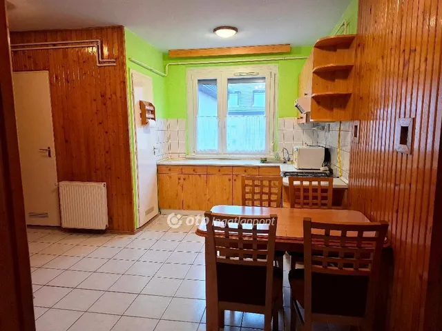 Eladó lakás Békéscsaba 58 nm