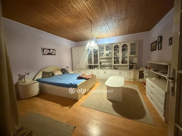 Eladó ház Sarkad 157 nm