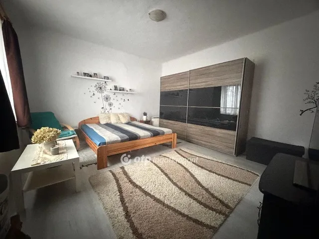 Eladó ház Gyula, Gyulavári 71 nm