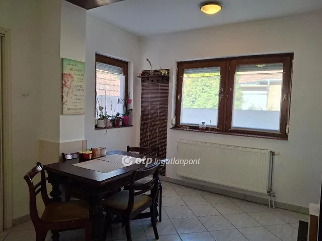 Kiadó ház Gyula 50 nm