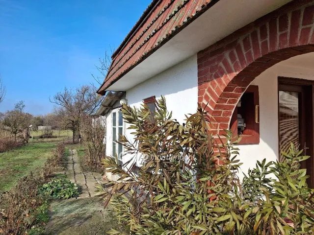 Eladó mezőgazdasági ingatlan Gyula 15 nm