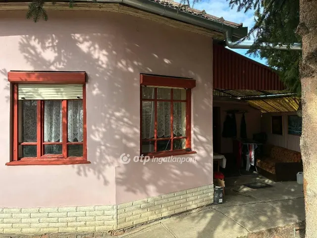 Eladó ház Sarkad 83 nm