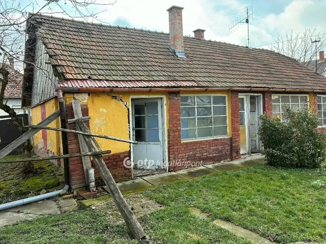 Eladó ház Gyula, Nagyrománváros 84 nm