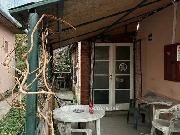 Eladó kereskedelmi és ipari ingatlan Sarkad 171 nm