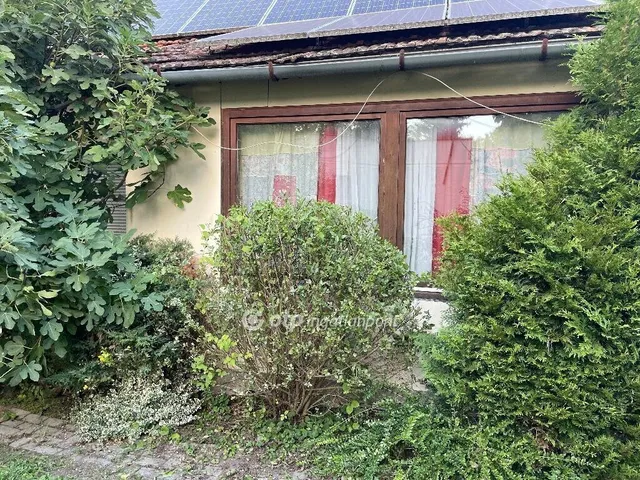 Eladó nyaraló Gyula, Városerdő 52 nm