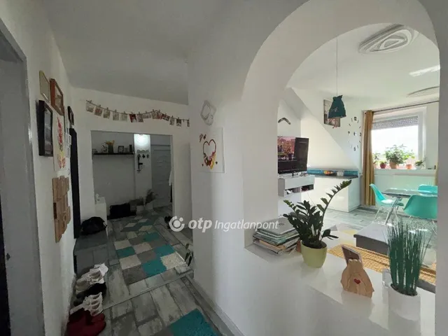 Eladó lakás Békéscsaba 79 nm