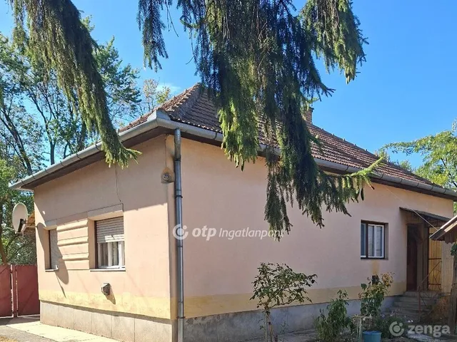 Eladó ház Lőkösháza 82 nm