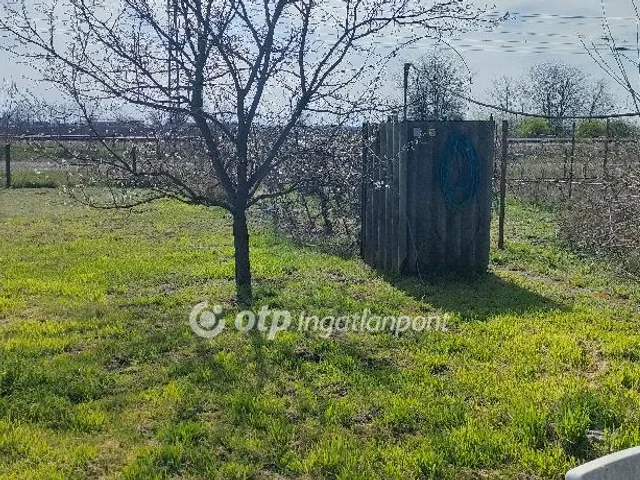 Eladó telek Csárdaszállás 826 nm