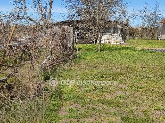 Eladó telek Csárdaszállás 826 nm