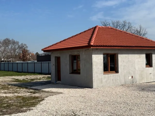 Kiadó telek Békéscsaba 2071 nm