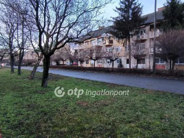 Eladó lakás Békés 57 nm