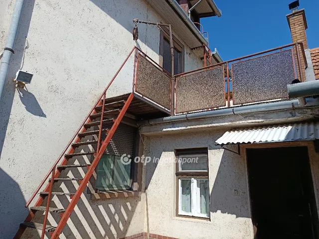 Eladó ház Békéscsaba 187 nm