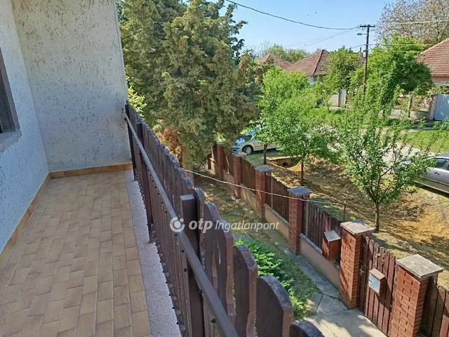 Eladó ház Békéscsaba 187 nm