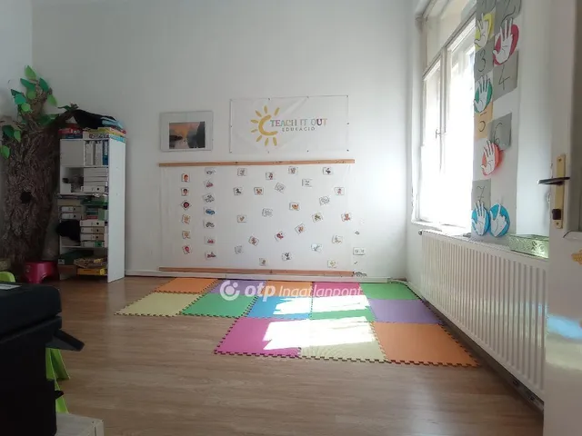 Eladó lakás Békéscsaba, Belváros 107 nm