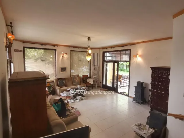 Eladó ház Békéscsaba 270 nm