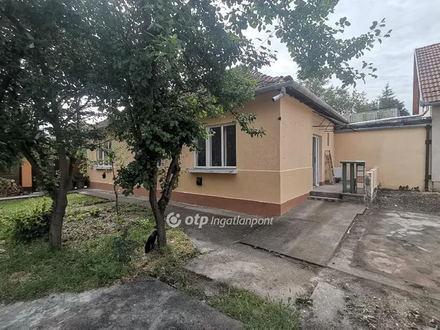 Eladó ház Békéscsaba 65 nm