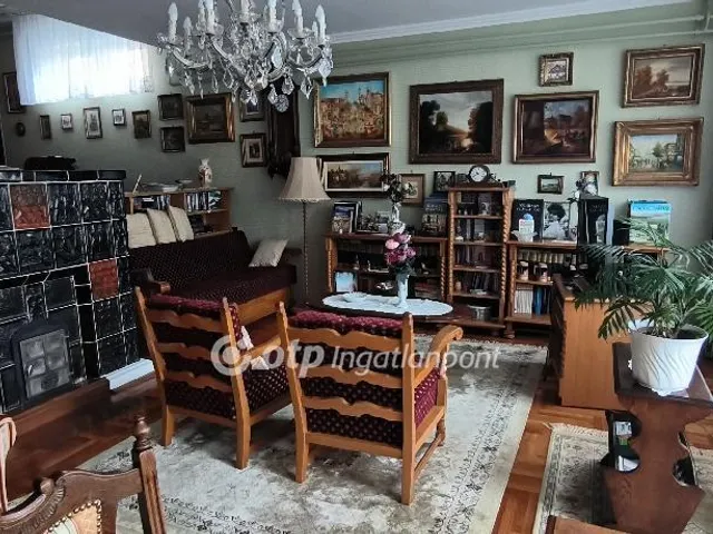 Eladó ház Békéscsaba 265 nm