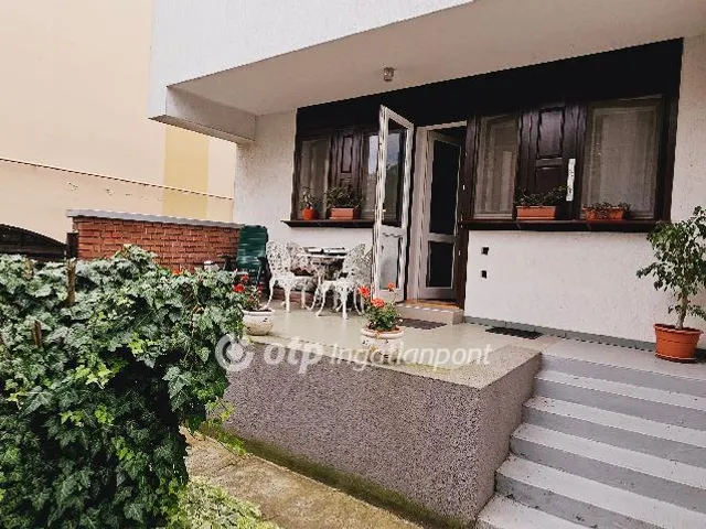 Eladó ház Békéscsaba 265 nm