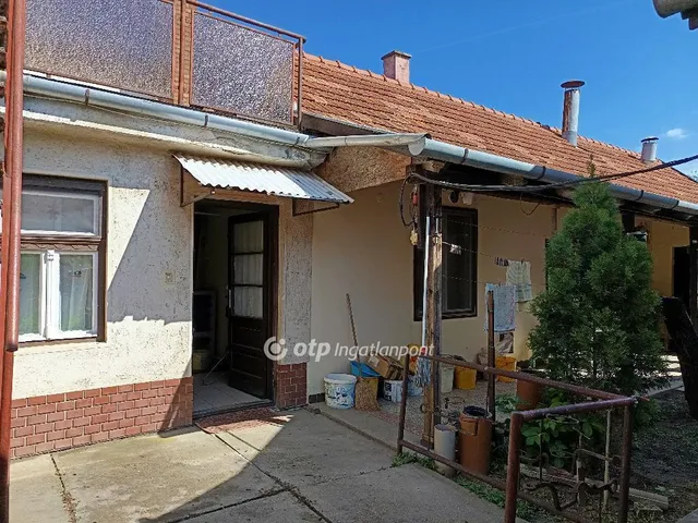 Eladó ház Békéscsaba 187 nm