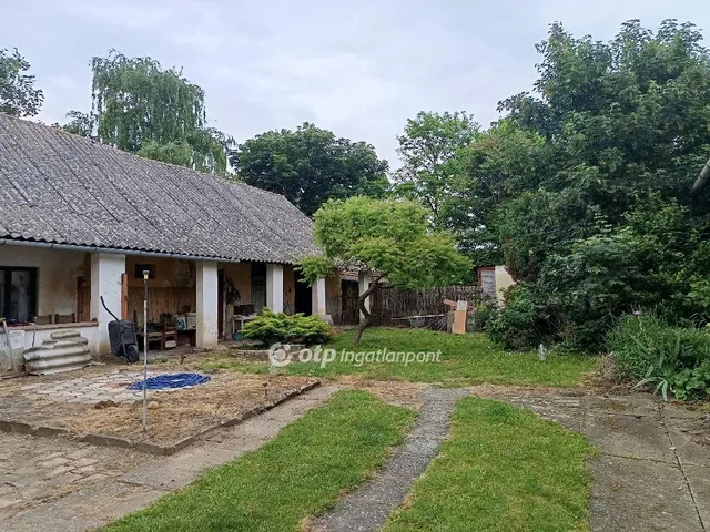 Eladó ház Elek 180 nm